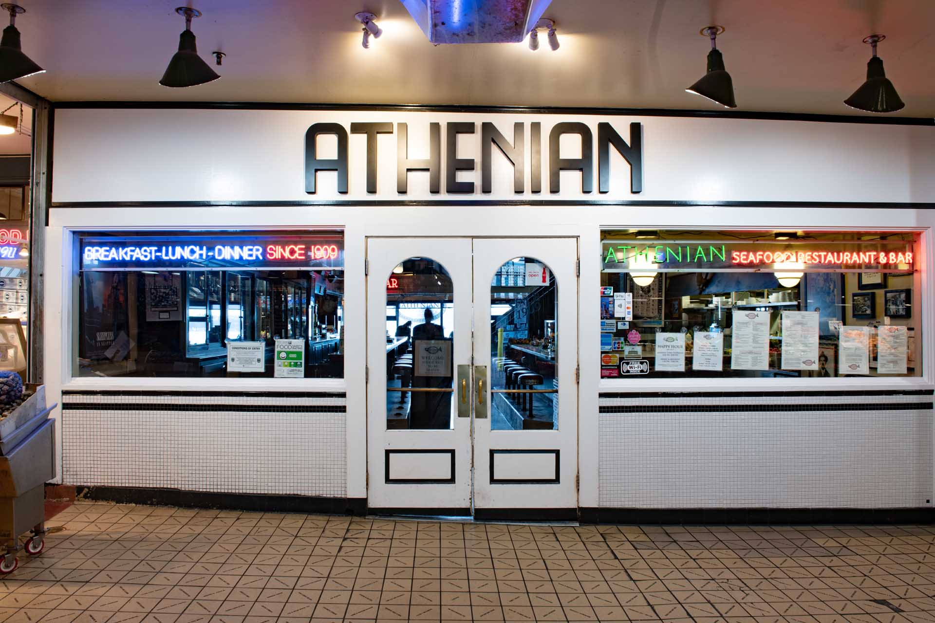 The Athenian Seafood Restaurant and Bar - Pike Place Market