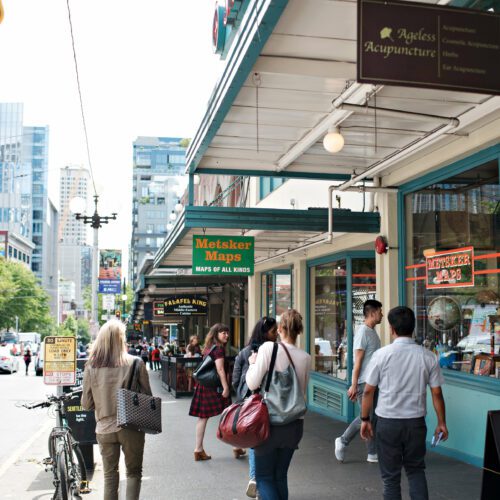 https://www.pikeplacemarket.org/wp-content/uploads/2023/04/first_and_pine-pike_place_market-street_view-500x500.jpg