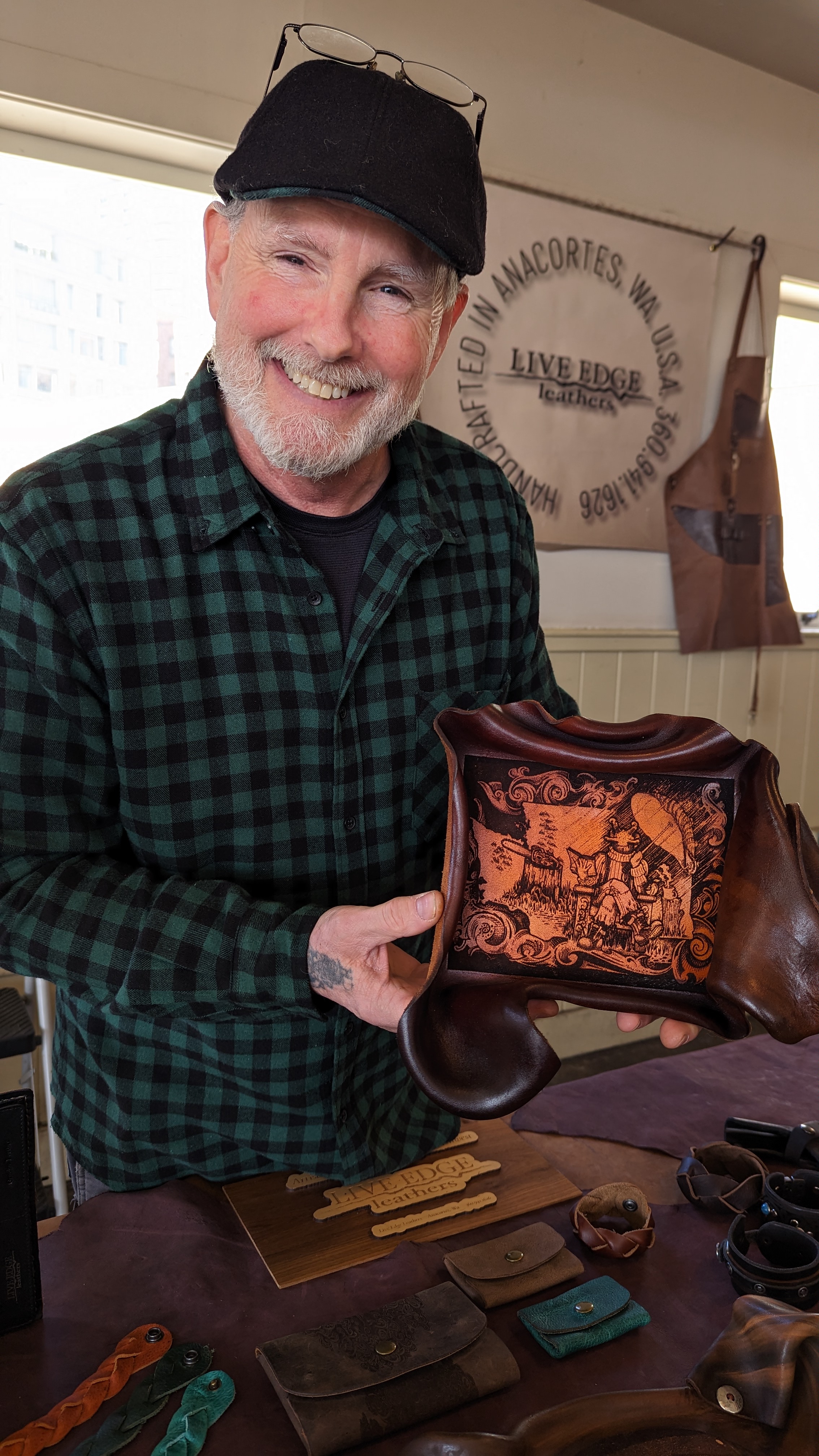Weaver Leather Economy Hand-Operated Bluegrass EZ Edge Strap Edger